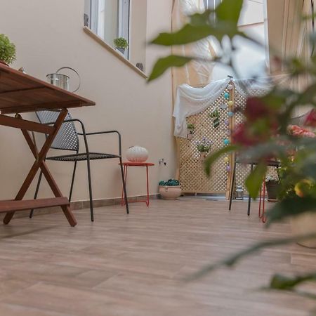Saint George Cozy Studio نافبليو المظهر الخارجي الصورة